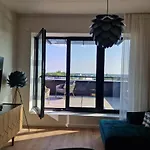 Artisa Riia Str 20a Luxury 2br Penthouse Διαμέρισμα Ταρτού