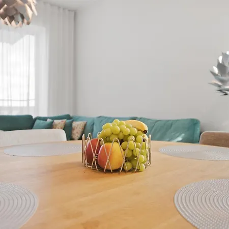 Artisa Riia Str 20a Luxury 2br Penthouse * Tartu