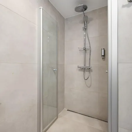 Apartment Artisa Riia Str 20a Luxury 2br Penthouse Tartu